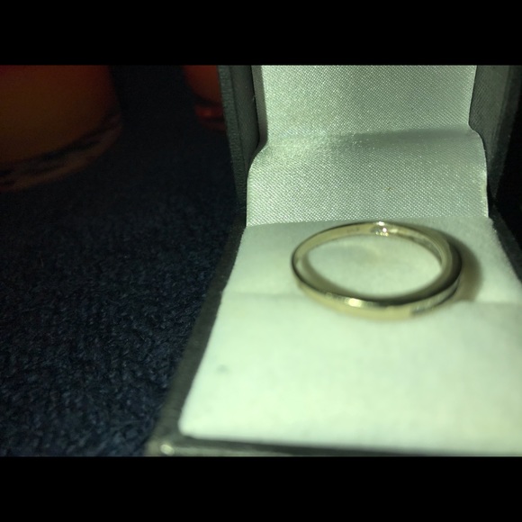 14k white Gold 1/2 karat of diamonds 💎 size/7 sold - Picture 5 of 7